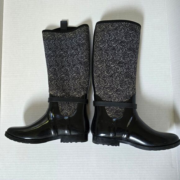 Michael Kors strech tall charm Rain Boots. Size 8 - Picture 1 of 11